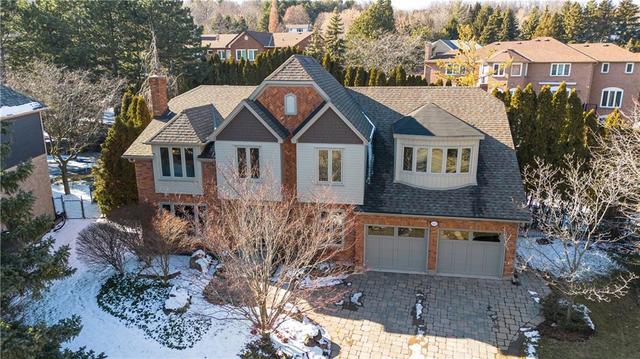 2312 Hoover Court, House detached with 6 bedrooms, 3 bathrooms and 4 parking in Burlington ON | Image 1