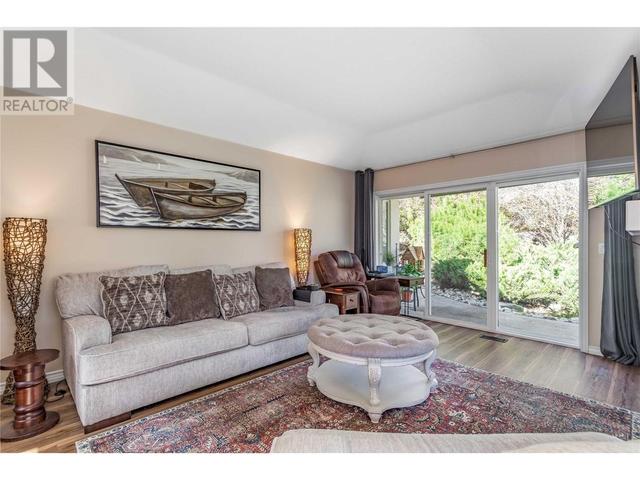 4043 Gallaghers Terrace, House detached with 2 bedrooms, 2 bathrooms and 4 parking in Kelowna BC | Image 7