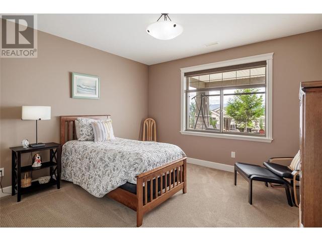 980 Hewetson Court, House detached with 3 bedrooms, 2 bathrooms and 6 parking in Kelowna BC | Image 40