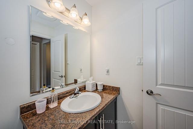 30 Katemore Dr, Townhouse with 2 bedrooms, 3 bathrooms and 2 parking in Guelph ON | Image 8