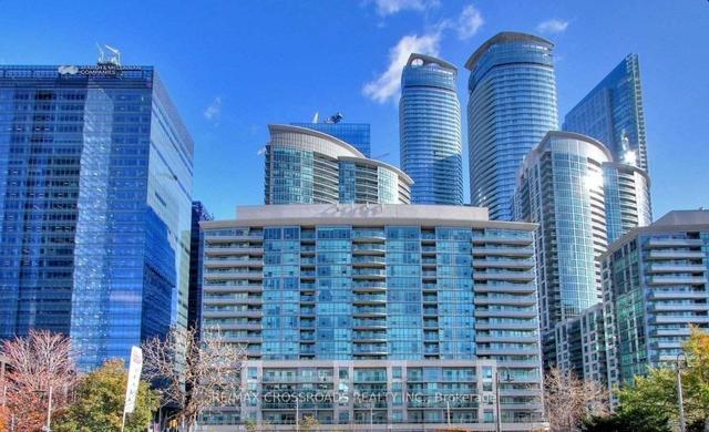 1610 - 51 Lower Simcoe St, Condo with 2 bedrooms, 2 bathrooms and 1 parking in Toronto ON | Image 1