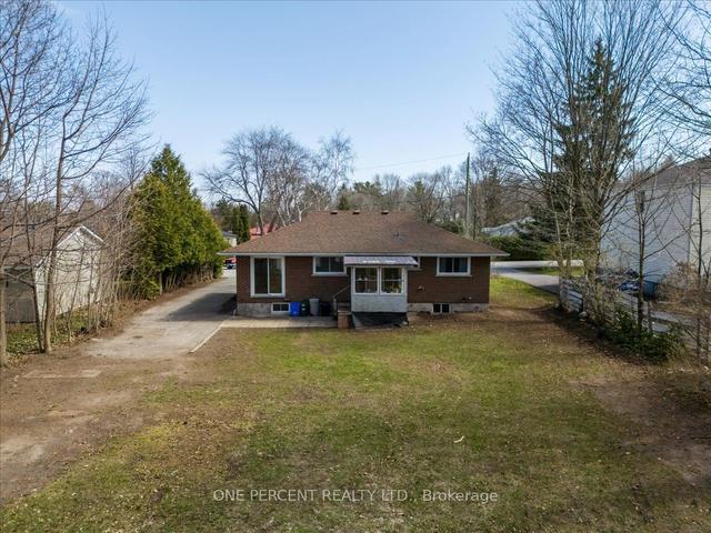 14 Sandra Dr, House detached with 4 bedrooms, 2 bathrooms and 4 parking in Orillia ON | Image 18