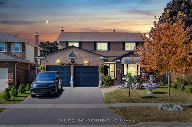 32 Milner Cres, House detached with 4 bedrooms, 4 bathrooms and 4 parking in Ajax ON | Image 1