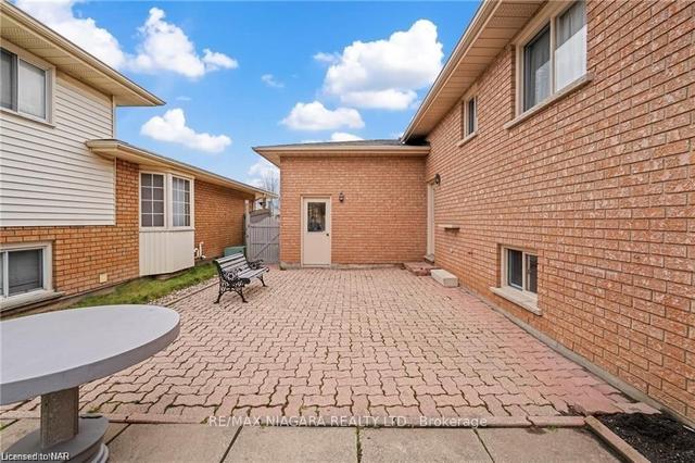 7853 Alfred St, House detached with 3 bedrooms, 2 bathrooms and 4 parking in Niagara Falls ON | Image 24