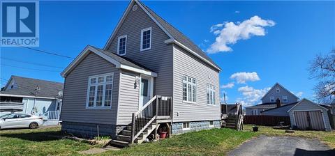 25 Cedar, House detached with 2 bedrooms, 1 bathrooms and null parking in Moncton NB | Card Image