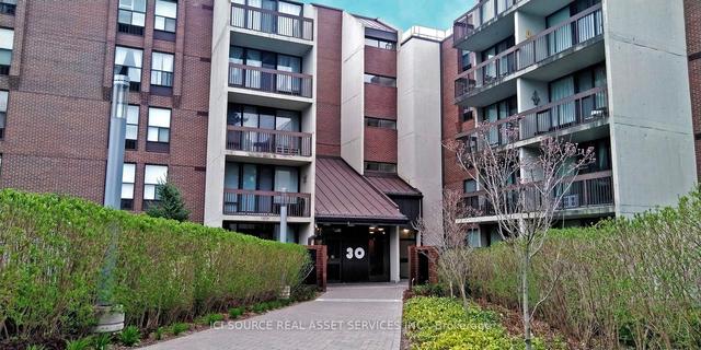 116 - 30 Fashion Roseway, Condo with 2 bedrooms, 1 bathrooms and 1 parking in Toronto ON | Image 1