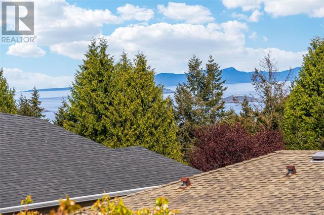5658 Malibu Terr, House detached with 6 bedrooms, 4 bathrooms and 4 parking in Nanaimo BC | Image 69