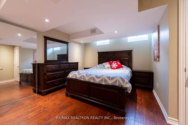52 Acqua Dr, House detached with 3 bedrooms, 3 bathrooms and 6 parking in Vaughan ON | Image 14