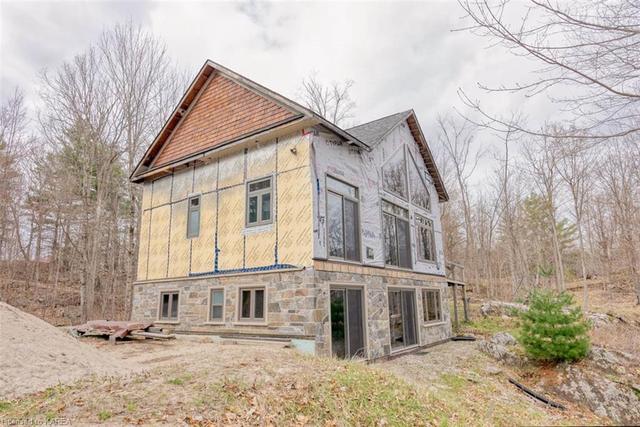 757 Burns Lane, House detached with 3 bedrooms, 0 bathrooms and 10 parking in South Frontenac ON | Image 18