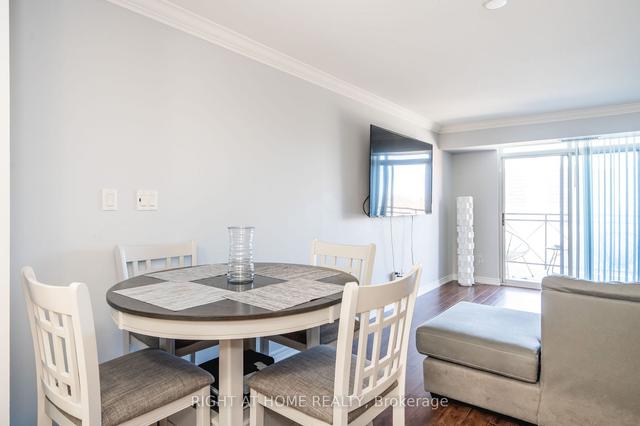 402 - 2772 Keele St, Condo with 2 bedrooms, 2 bathrooms and 2 parking in Toronto ON | Image 4