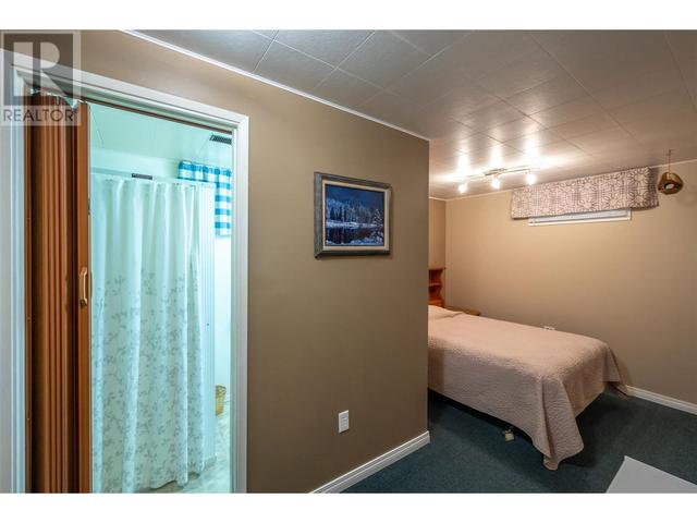 2515 Mckenzie Street, House detached with 3 bedrooms, 1 bathrooms and null parking in Penticton BC | Image 42