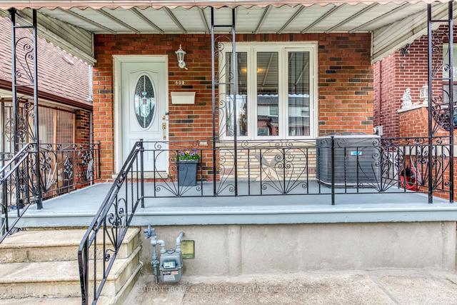 502 Westmount Ave, House detached with 2 bedrooms, 2 bathrooms and 1 parking in Toronto ON | Image 23