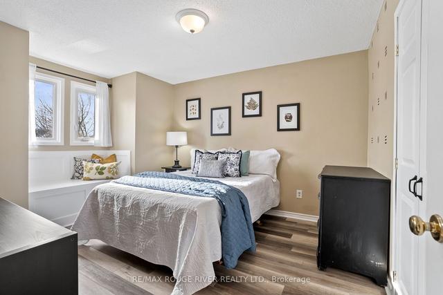 315 Brookwood Blvd, House detached with 3 bedrooms, 4 bathrooms and 4 parking in Whitby ON | Image 16