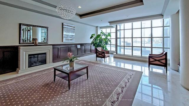 312 - 7 Townsgate Dr, Condo with 2 bedrooms, 2 bathrooms and 1 parking in Vaughan ON | Image 31