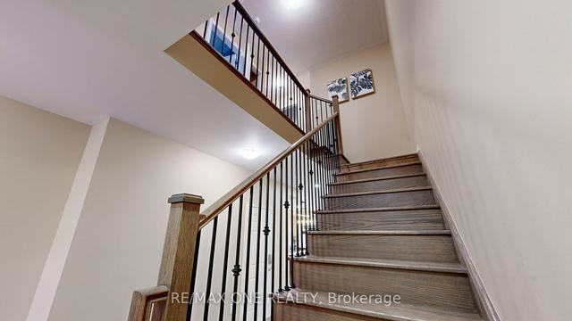 213 Wisteria Way, House attached with 3 bedrooms, 4 bathrooms and 2 parking in Oakville ON | Image 21