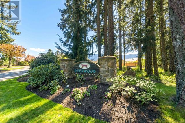 3866 Maplewood Dr, House other with 2 bedrooms, 1 bathrooms and 3 parking in Nanaimo BC | Image 10
