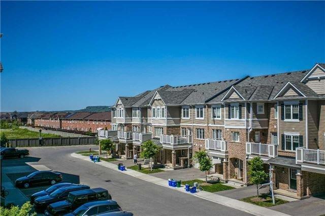 310 - 1005 Nadalin Hts, Condo with 2 bedrooms, 2 bathrooms and 2 parking in Milton ON | Image 2