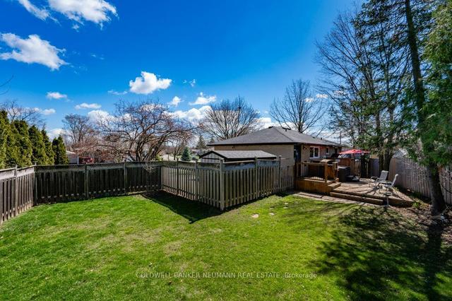 12 Sims Gate, House detached with 3 bedrooms, 1 bathrooms and 5 parking in Halton Hills ON | Image 28