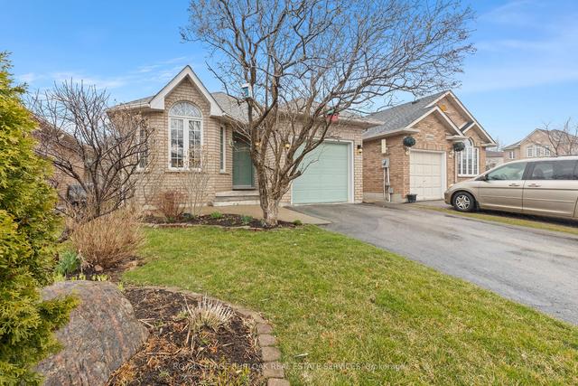 2892 Darien Rd, House detached with 3 bedrooms, 2 bathrooms and 3 parking in Burlington ON | Image 1