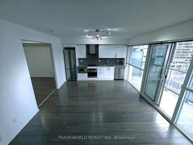 717 - 352 Front St W, Condo with 1 bedrooms, 1 bathrooms and 0 parking in Toronto ON | Image 9