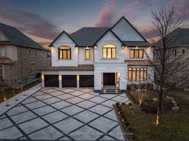 56 Antonini Crt, House detached with 4 bedrooms, 8 bathrooms and 9 parking in Vaughan ON | Image 1