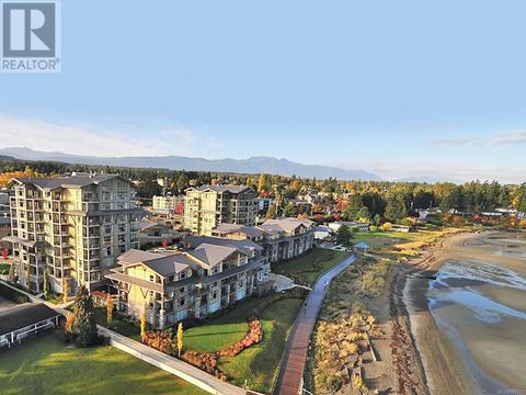 129d - 181 Beachside Dr, Condo with 2 bedrooms, 3 bathrooms and null parking in Parksville BC | Card Image