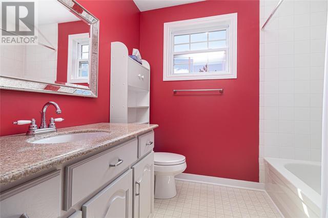 34 Hemmer Jane Drive, House other with 5 bedrooms, 2 bathrooms and null parking in Mount Pearl NL | Image 21