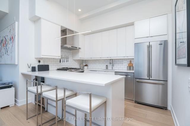 801 - 233 Carlaw Ave, Condo with 2 bedrooms, 1 bathrooms and 1 parking in Toronto ON | Image 6