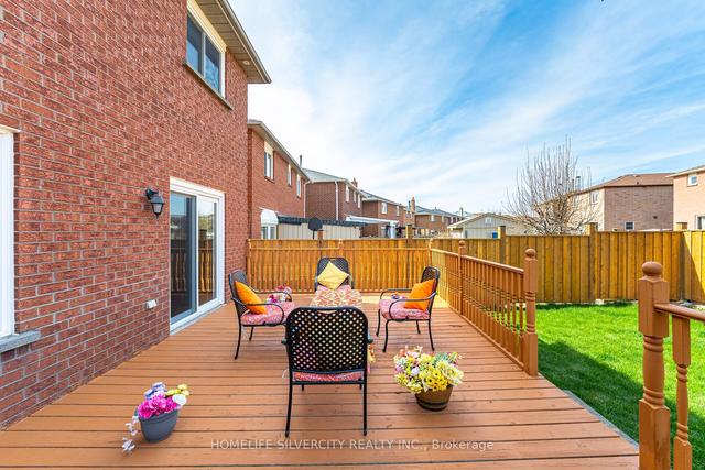 148 Torrance Woods, House detached with 4 bedrooms, 4 bathrooms and 6 parking in Brampton ON | Image 30