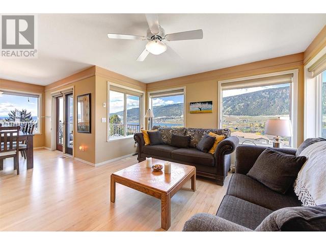 15718 Greenhow Road, House detached with 3 bedrooms, 2 bathrooms and 5 parking in Lake Country BC | Image 6
