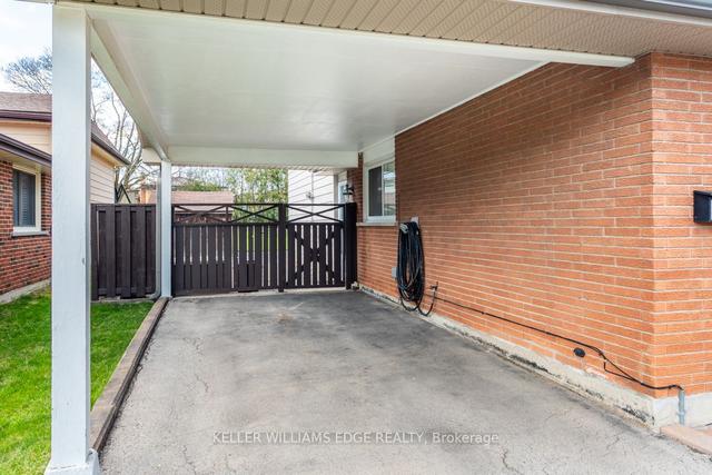 20 Bunker Hill Dr, House detached with 3 bedrooms, 2 bathrooms and 3 parking in Hamilton ON | Image 23