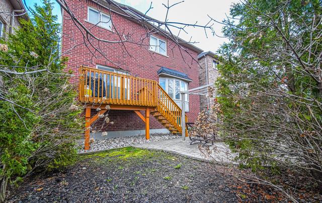 30 Muscat Cres, House detached with 4 bedrooms, 3 bathrooms and 6 parking in Ajax ON | Image 27