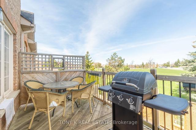 23 - 42 Tania Cres, Townhouse with 3 bedrooms, 3 bathrooms and 2 parking in Vaughan ON | Image 2