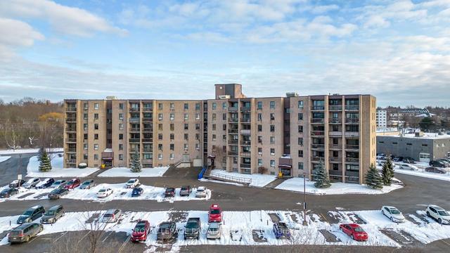 412 - 334 Queen Mary Rd, Condo with 2 bedrooms, 1 bathrooms and 1 parking in Kingston ON | Image 31