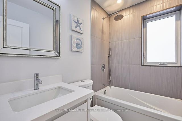 55 Delwood Dr, House detached with 3 bedrooms, 4 bathrooms and 3 parking in Toronto ON | Image 31