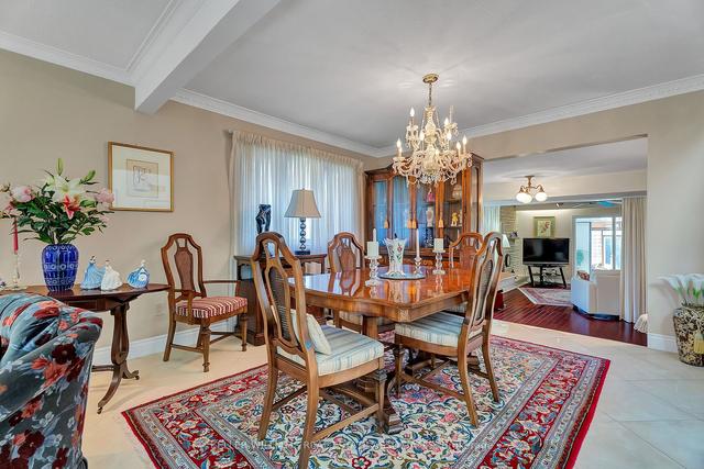 2490 Burslem Rd, House detached with 3 bedrooms, 5 bathrooms and 8 parking in Mississauga ON | Image 3