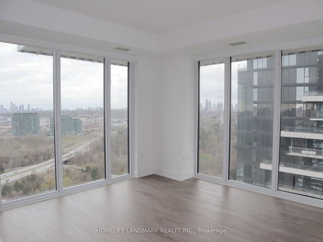 2435 - 20 Inn On The Park Dr, Condo with 2 bedrooms, 2 bathrooms and 1 parking in Toronto ON | Image 4
