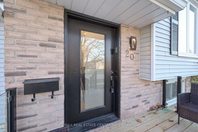 20 Quarry Dr, House semidetached with 2 bedrooms, 2 bathrooms and 2 parking in Orangeville ON | Image 26