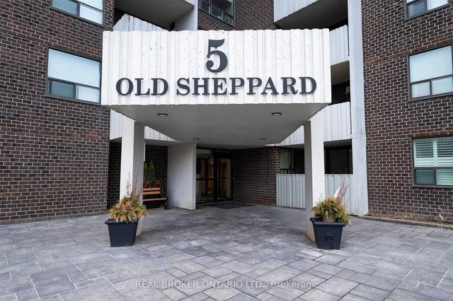 1105 - 5 Old Sheppard Ave, Condo with 2 bedrooms, 2 bathrooms and 1 parking in Toronto ON | Image 2