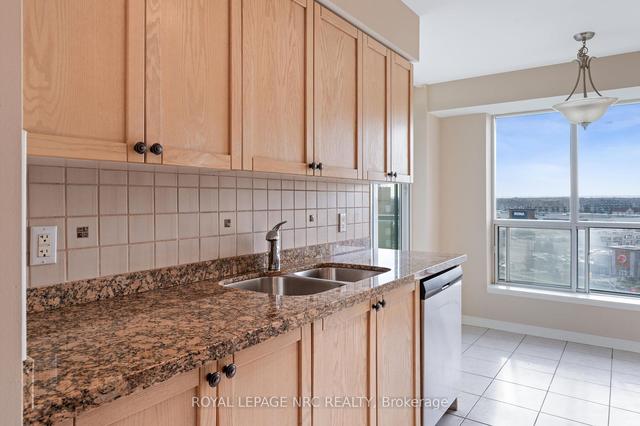 909 - 4879 Kimbermount Ave, Condo with 2 bedrooms, 2 bathrooms and 1 parking in Mississauga ON | Image 4