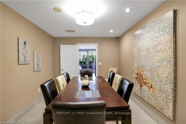 1307 - 330 Ridout St N, Condo with 2 bedrooms, 2 bathrooms and 2 parking in London ON | Image 4