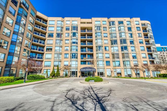 617 - 2511 Lakeshore Rd W, Condo with 2 bedrooms, 2 bathrooms and 1 parking in Oakville ON | Image 32