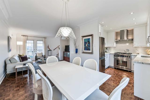 4 Lilac Ave, House semidetached with 2 bedrooms, 2 bathrooms and 2 parking in Toronto ON | Image 25