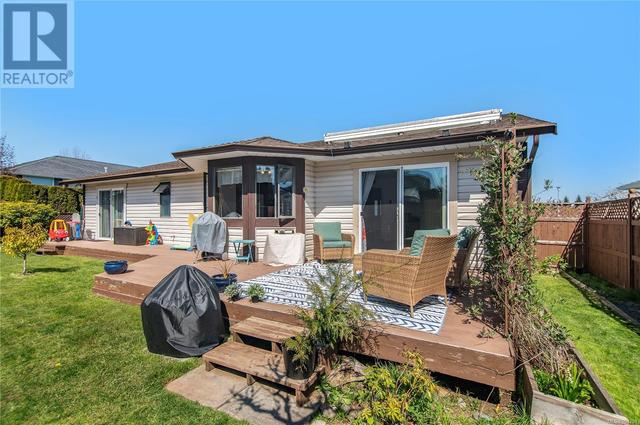 225 Utah Dr, House detached with 3 bedrooms, 2 bathrooms and 4 parking in Campbell River BC | Image 29