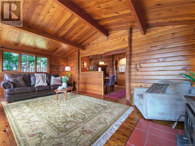 3733 Privateers Rd, House detached with 2 bedrooms, 1 bathrooms and 3 parking in Southern Gulf Islands BC | Image 12