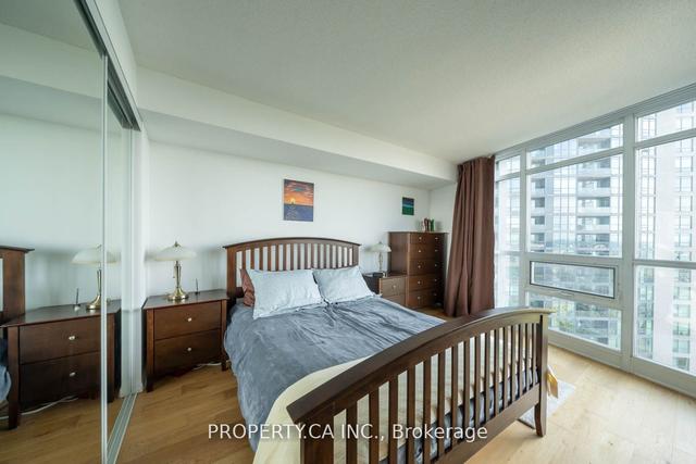 1803 - 231 Fort York Blvd, Condo with 2 bedrooms, 2 bathrooms and 1 parking in Toronto ON | Image 8