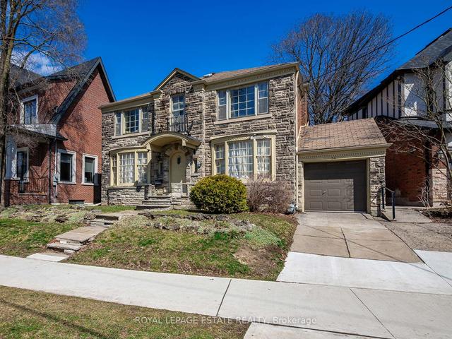 54 Strathearn Rd, House detached with 4 bedrooms, 3 bathrooms and 3 parking in Toronto ON | Image 22