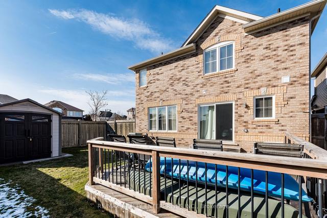 422 Schreyer Cres, House detached with 3 bedrooms, 4 bathrooms and 4 parking in Milton ON | Image 35