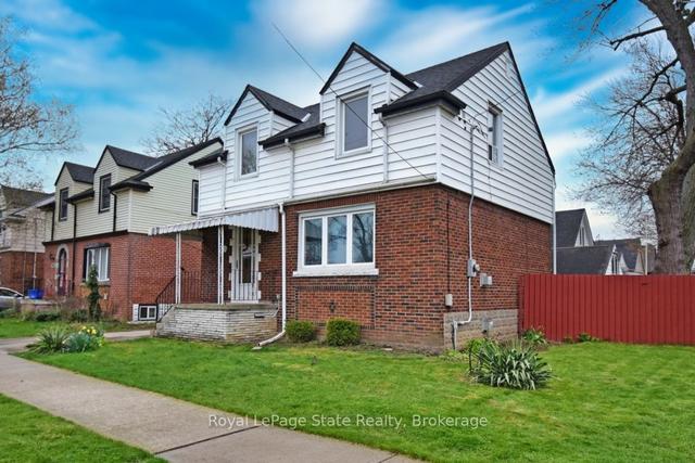 318 Brucedale Ave E, House detached with 3 bedrooms, 2 bathrooms and 3 parking in Hamilton ON | Image 23