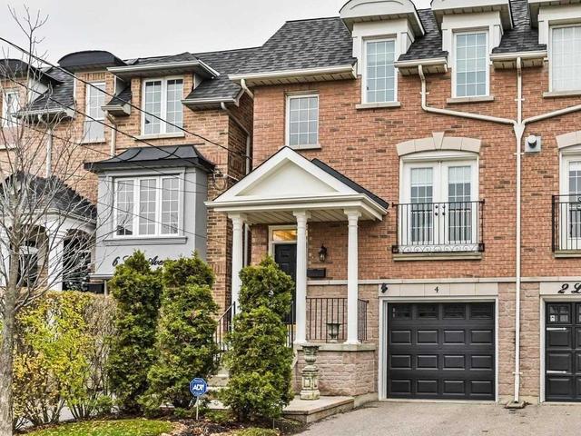 4 Lilac Ave, House semidetached with 2 bedrooms, 2 bathrooms and 2 parking in Toronto ON | Image 1